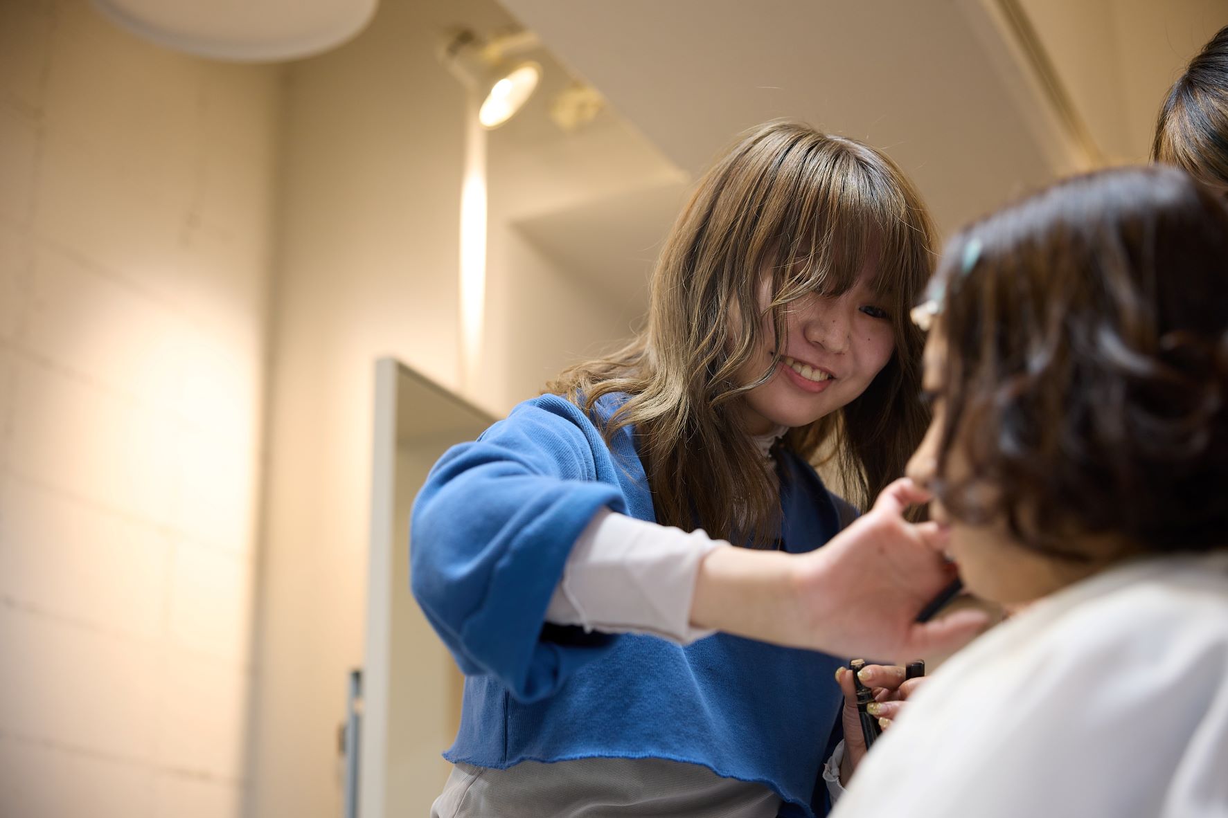 ヘアスタイリスト